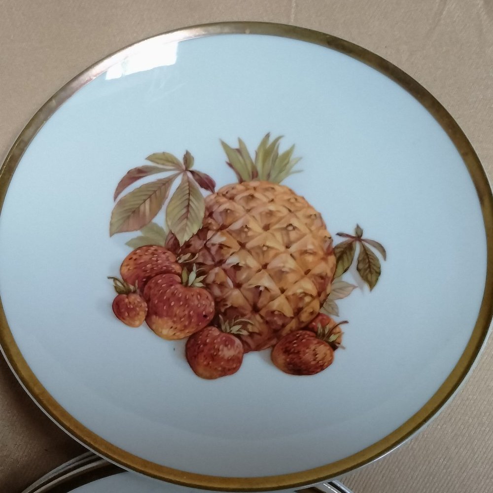 Vintage PMR Bavaria Jaeger& Co Porcelain Strawberry & Pineapple Gold Trim Plate.